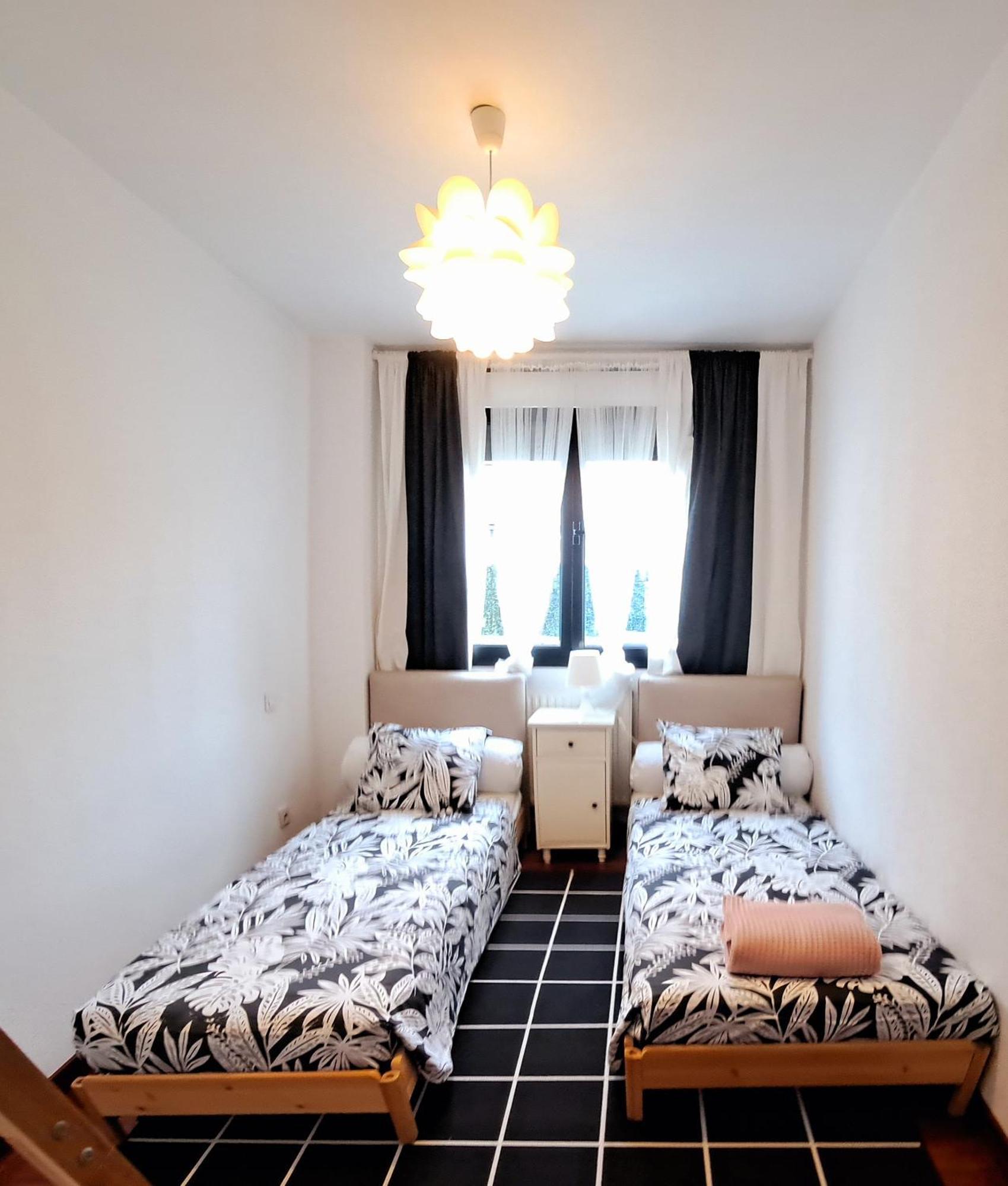 Castro Costa Norte Apartamento Jardin Garaje Кастро-Урдиалес Экстерьер фото